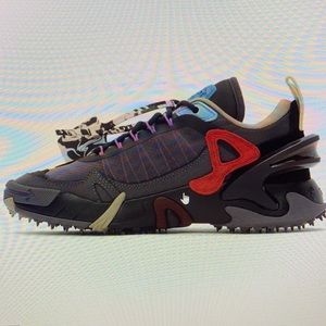 Men’s off white black & brown Odsy-2000 Sneakers